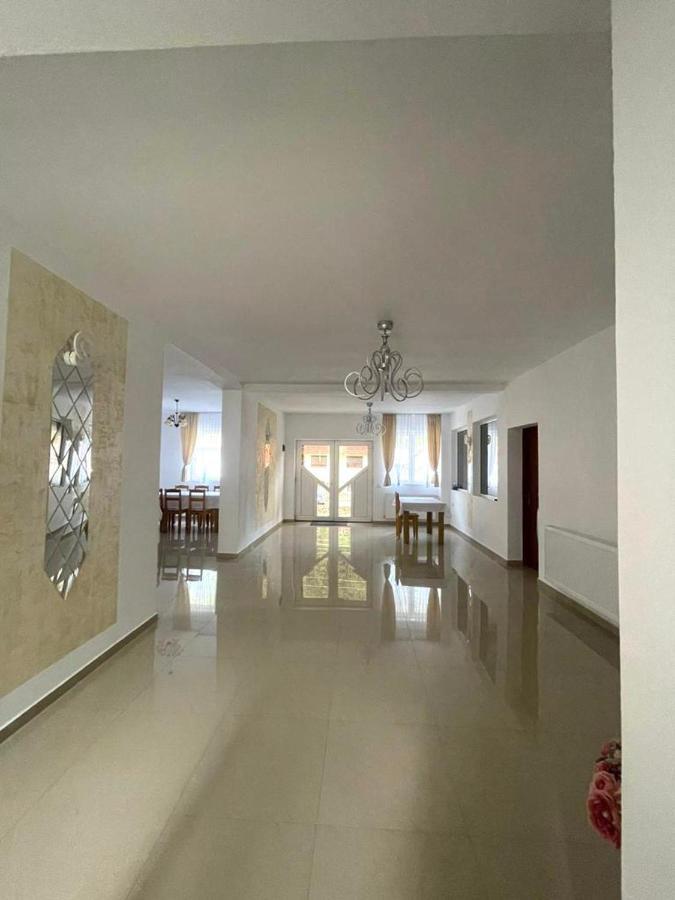 Pensiunea Vătafu Gura Râului Exterior foto